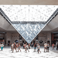 Pyramide inversée - Carrousel du Louvre