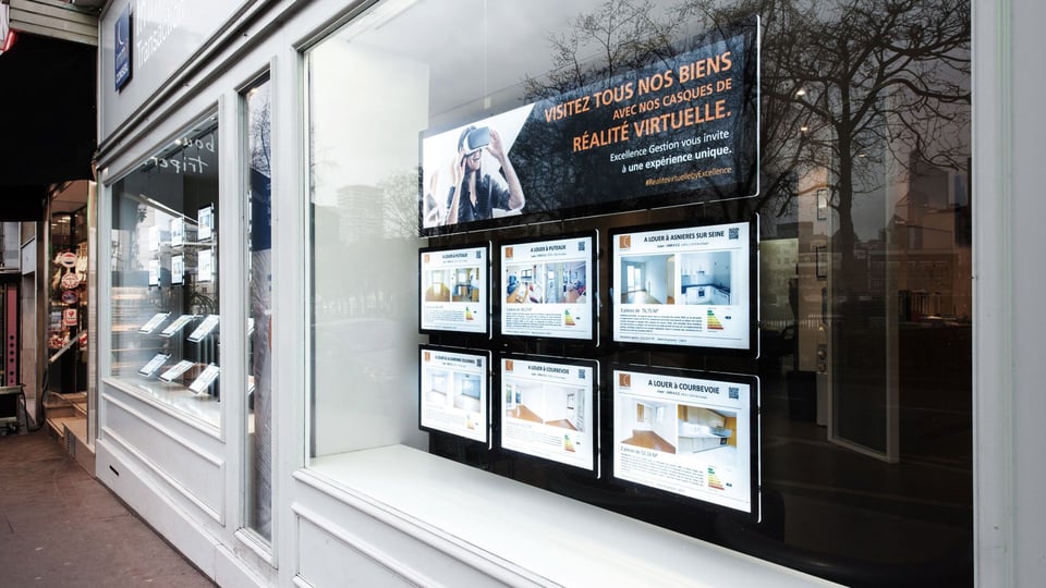 porte-affiche-vitrine-vitrinemedia-compressor