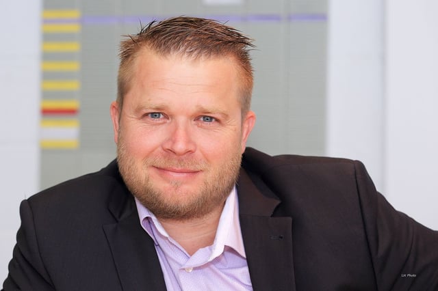 portrait jean CAR BOX.jpg