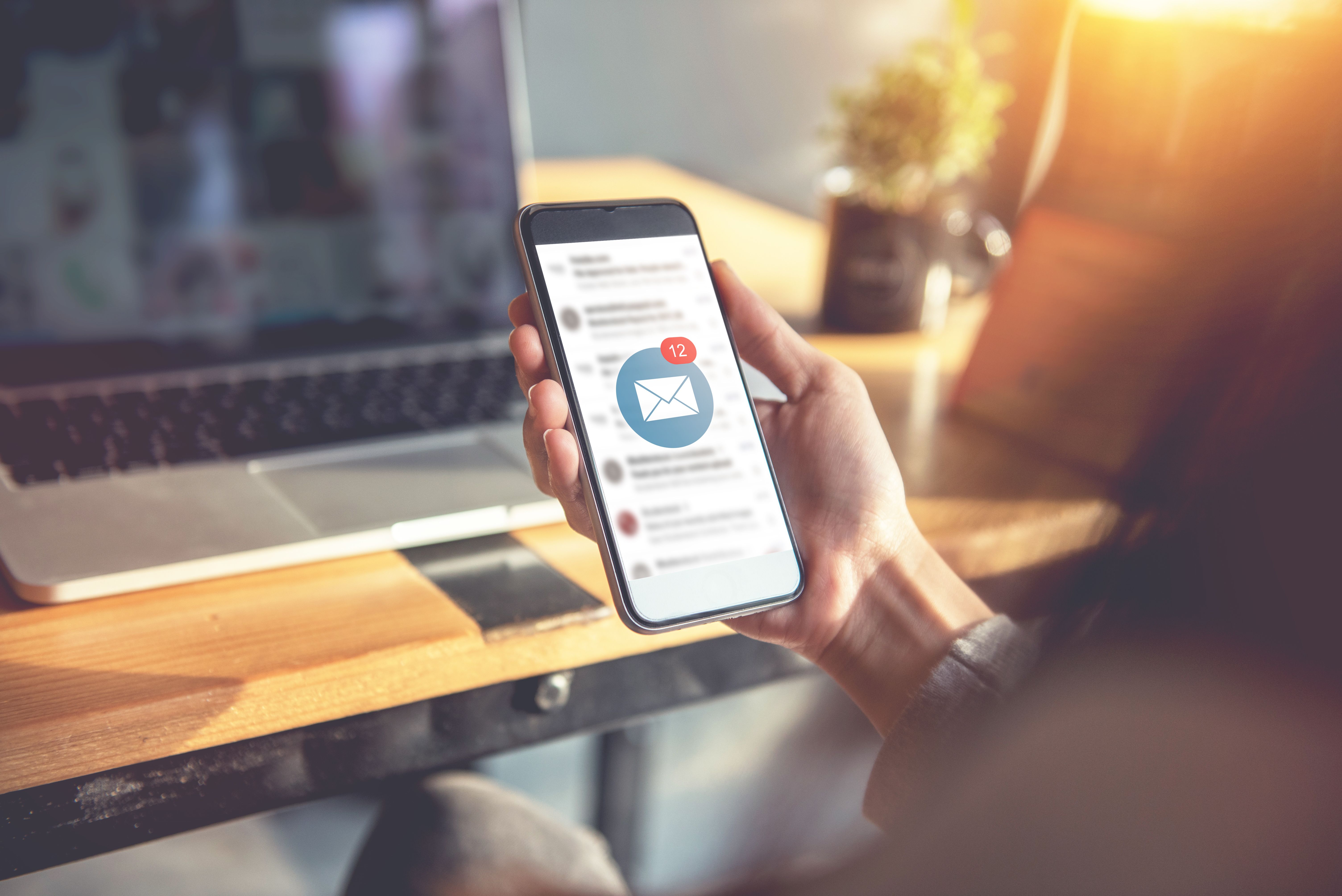 <span id="hs_cos_wrapper_name" class="hs_cos_wrapper hs_cos_wrapper_meta_field hs_cos_wrapper_type_text" style="" data-hs-cos-general-type="meta_field" data-hs-cos-type="text" >4 astuces pour réaliser un bon mailing et proposer ses services automobiles</span>